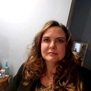 Meet your Posher, Beverly